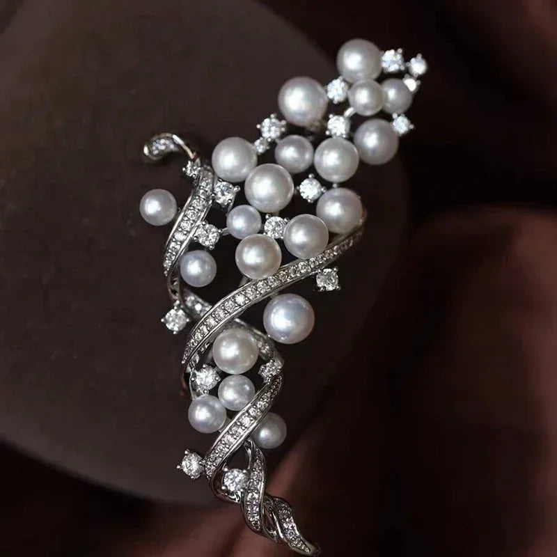 Lace Bead Pearl Brooch