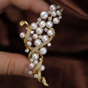 Lace Bead Pearl Brooch