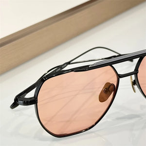 Brand Fashion Sunglasses (Quality/Light)